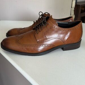 Men’s Cole Haan Oxford wing shoes, size 12, great condition! Only Worn twice!